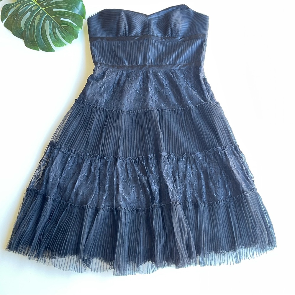 Antonio Melani 8 Black Lace Strapless Lace Dress Wednesday Look Measurements ⬇️
